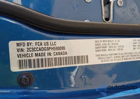 2023 Chrysler 300 Touring L z USA, uszkodzony, nr VIN 2C3CCADG9PH590095